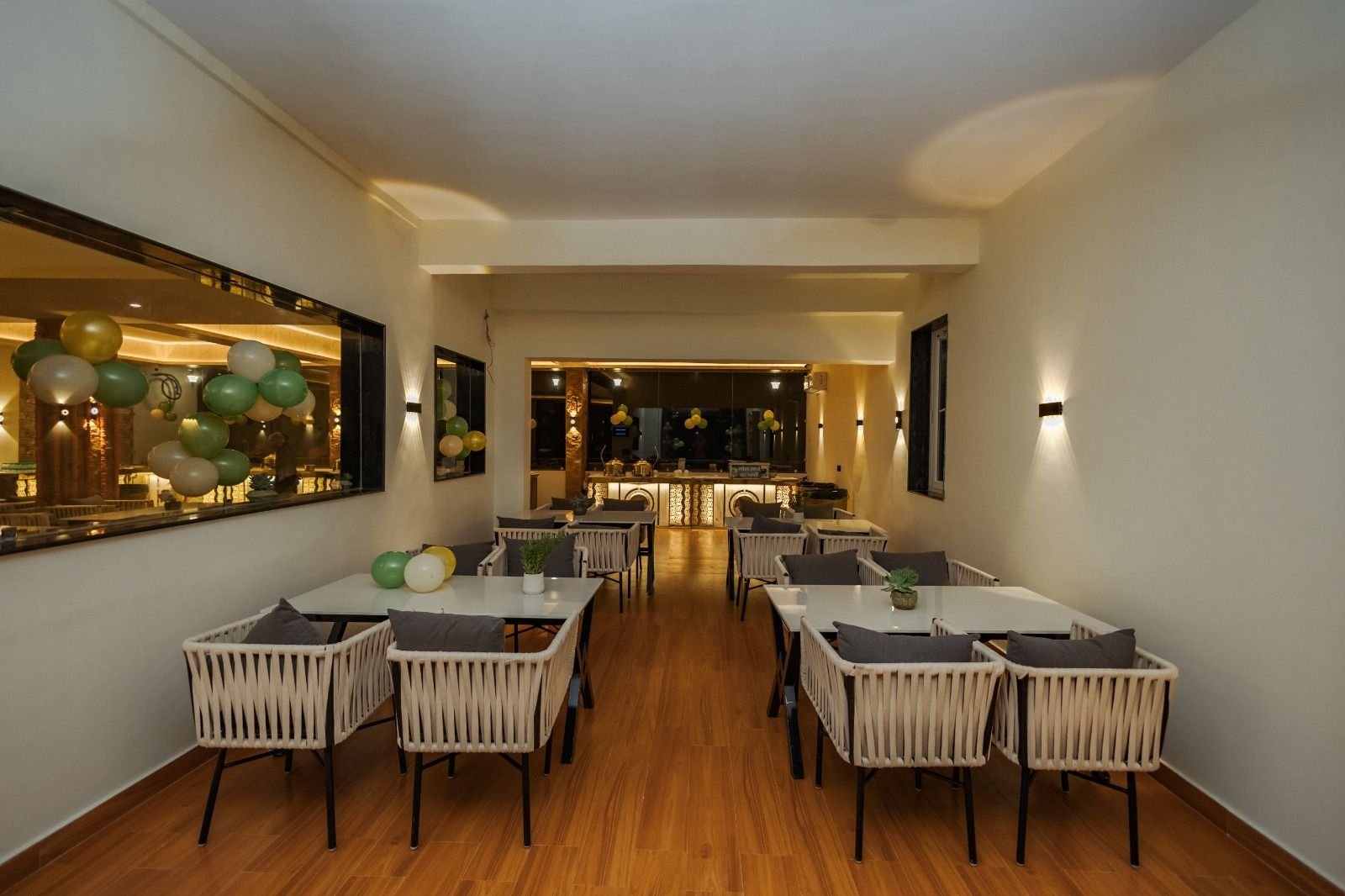 Dining hall at Parkley Inn